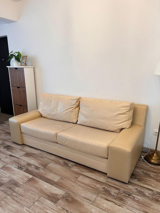 Usa pvc nuc 100/200 dreapta