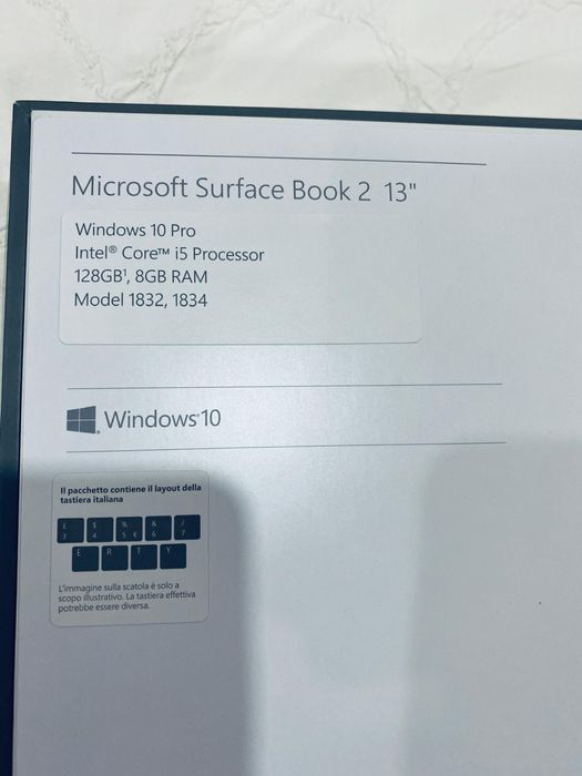 Microsoft Surface Book 2-13”, un laptop premium 2-in-1
