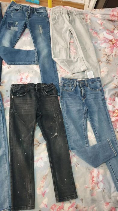 Lot blugi băiat 7-8 ani