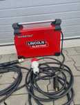 Lincoln Electric 300 TPX Aparat sudura/invertor TIG/WiG
Invertor TIG /