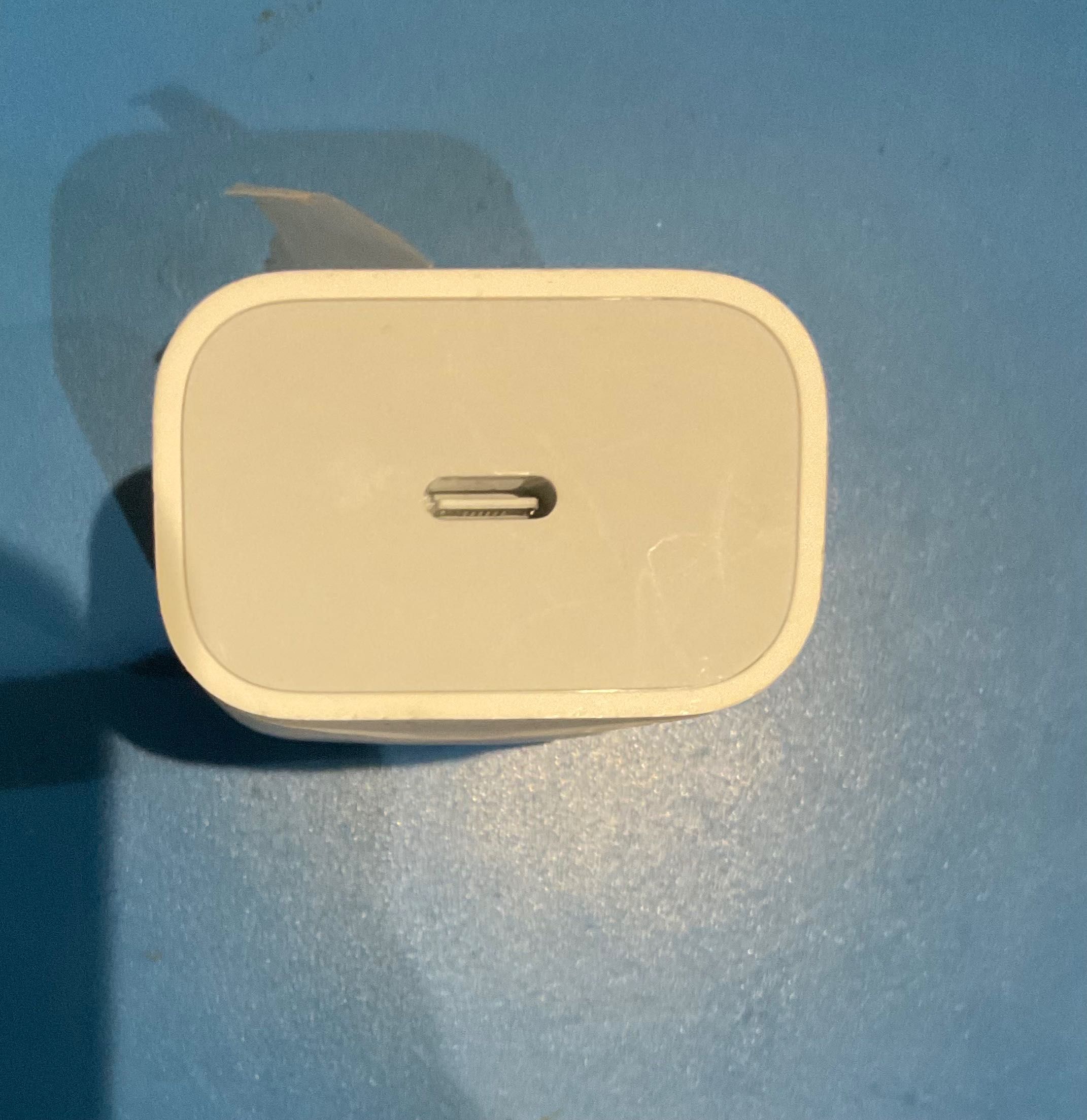 Зарядное устройство для iPhone,iPad, 20 W, оригинал