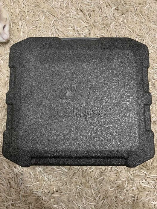 Sony zv e10 + Gimble stabilizator DJI Ronin SC