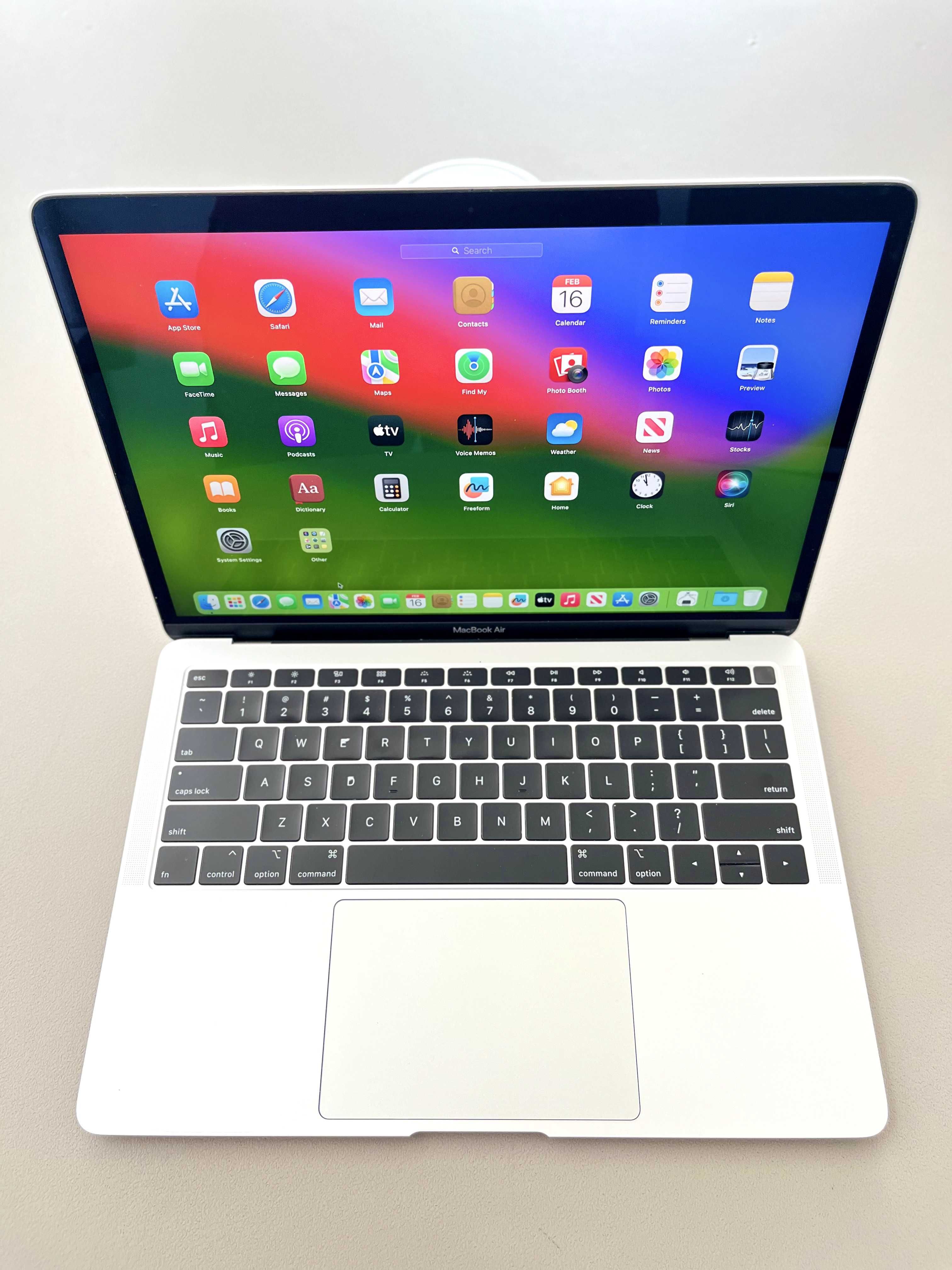 Apple MacBook AIR 13 A1932 i5 3.6Gz 16GB 256GB NVMe True Tone