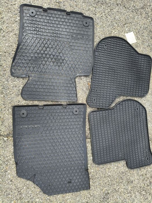 Covorașe de cauciuc Skoda Octavia 3 și VW golf 5 originale