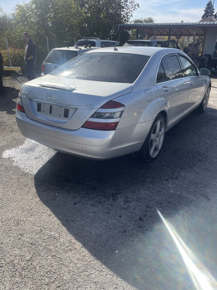 Мерцедес S класа W221