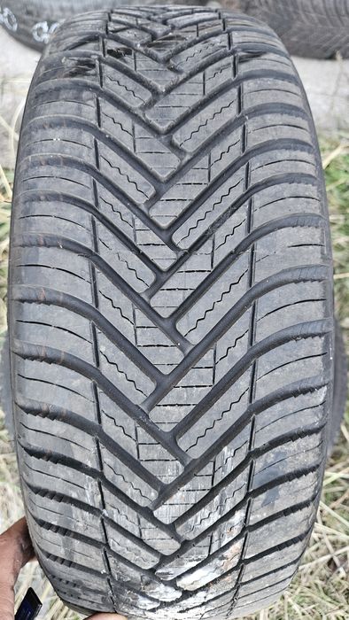 2бр гуми 185 55 15 дот 22 ханкок