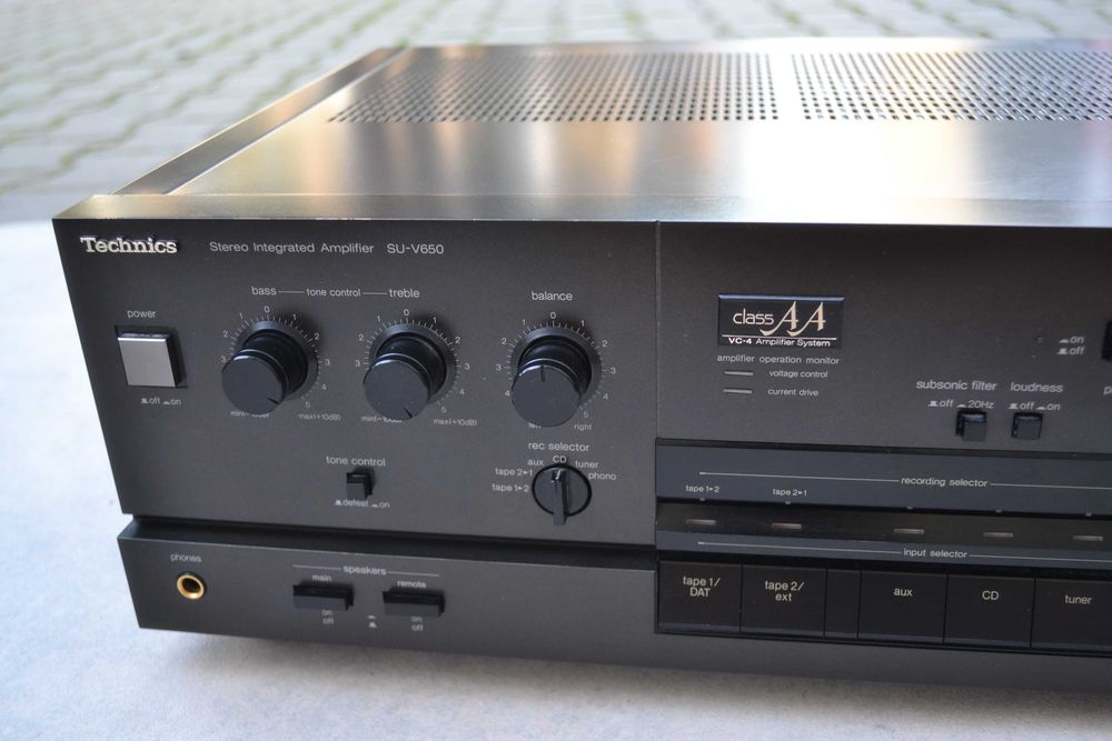 Amplificator Technics SU V 650