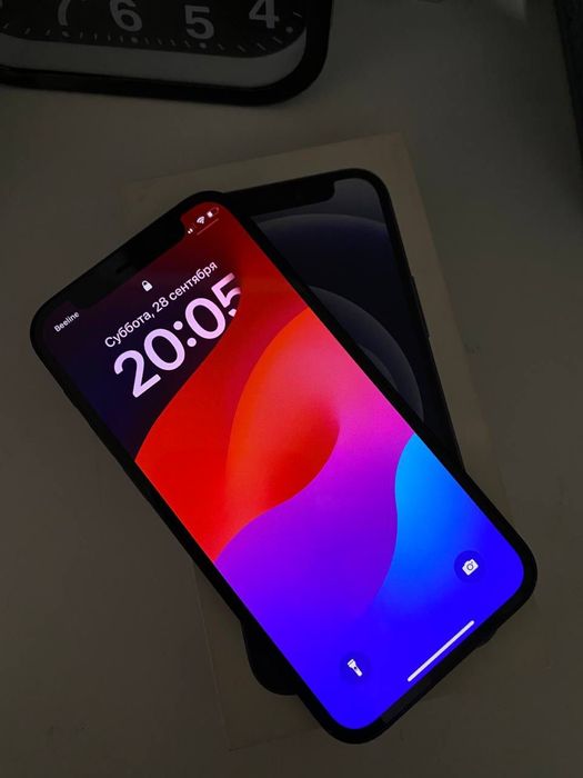 айфон 12 мини в хорошем качестве