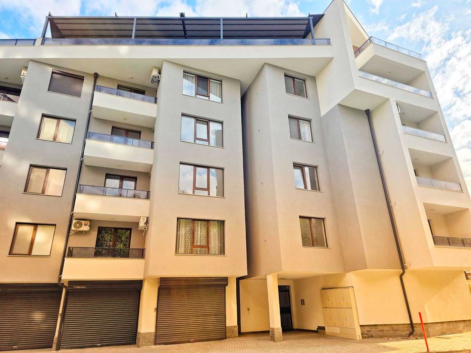 Дава се под наем Двустаен апартамент в Асеновград - 65 кв.м за 357 € - Снимка #11