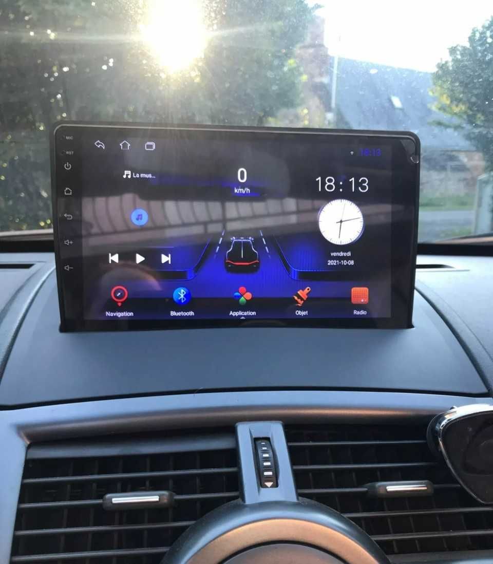 Navigatie Android Renault Megane 2 (2002-2009) 1-8GB RAM -QLed CarPlay