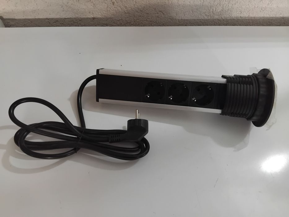 Prelungitor inox de birou 3 prize, 2 usb