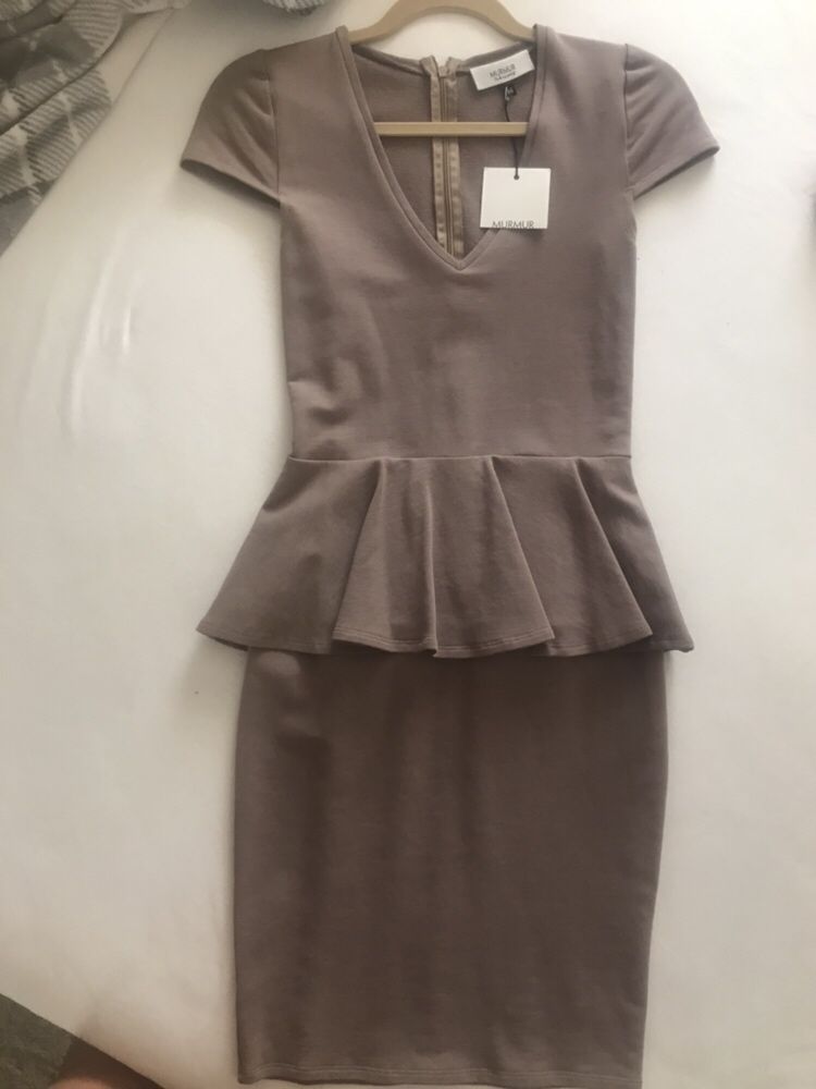 Rochie Peplum Murmur! Taupe culoare! Noua!