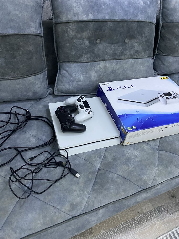 Playstation 4 1терабайт свой отличное состояние