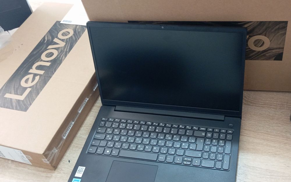 Ноутбук Lenovo янги