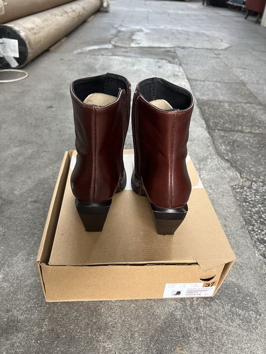 Кожени боти ZARA с висок ток