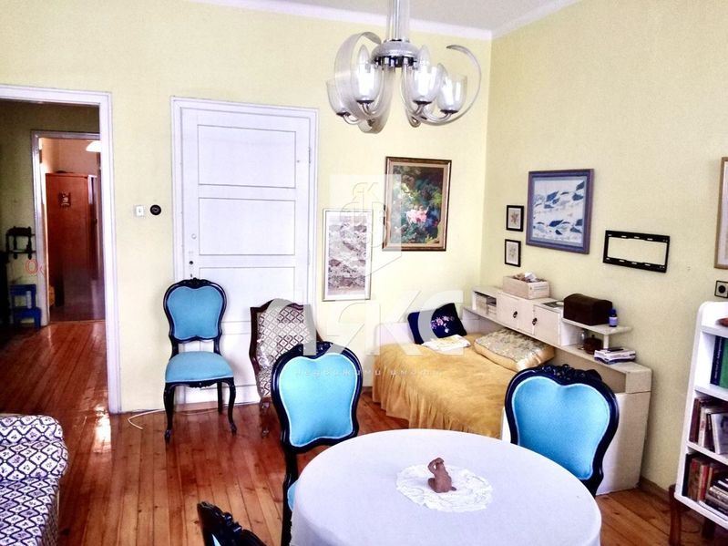 Многостаен апартамент  в Центъра