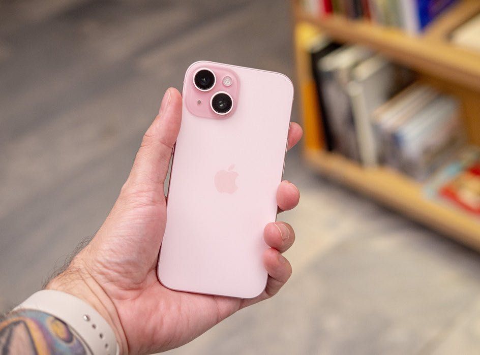 Продается Айфон 15 , 256 гб