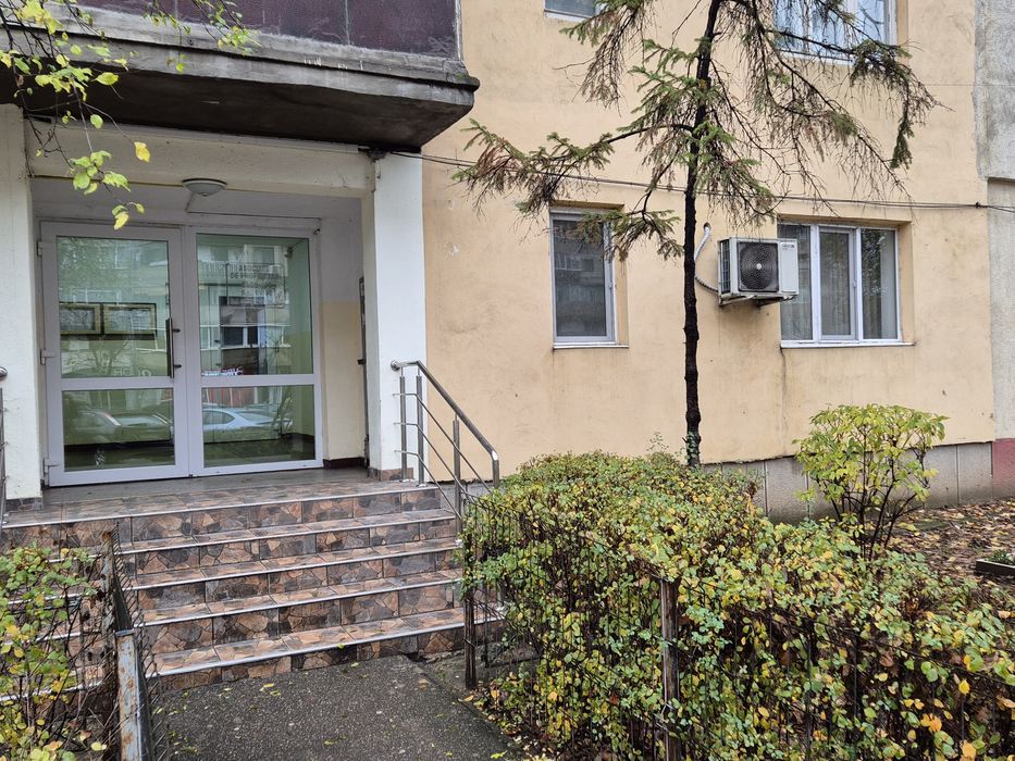 Garsoniera stradal Republicii stația 8 Martie