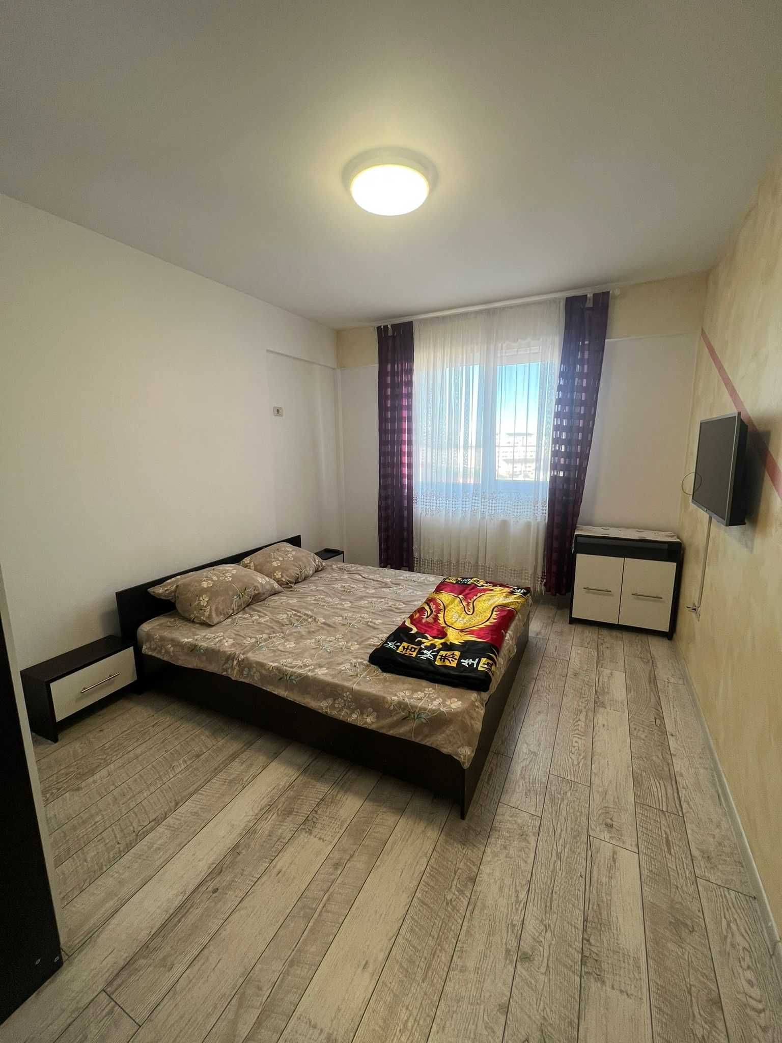 Apartament cu 2 Camere, Etaj 6/7 - Bucatarie Separata