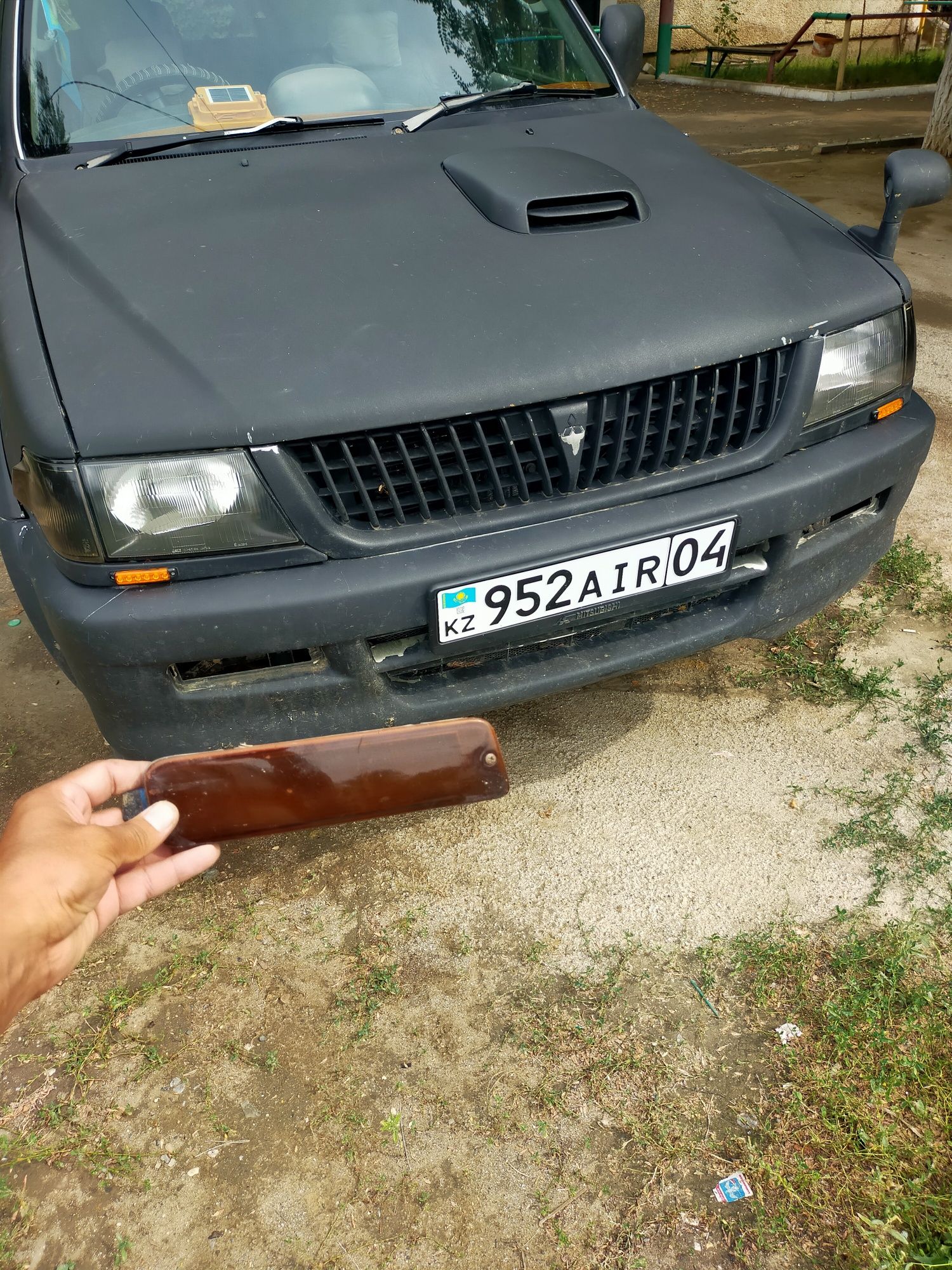 Продам поворотник