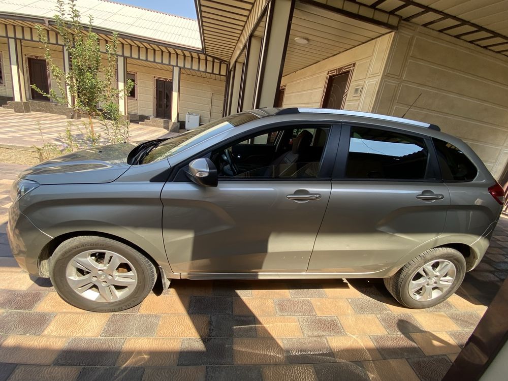 Srochna sotiladi lada 2018