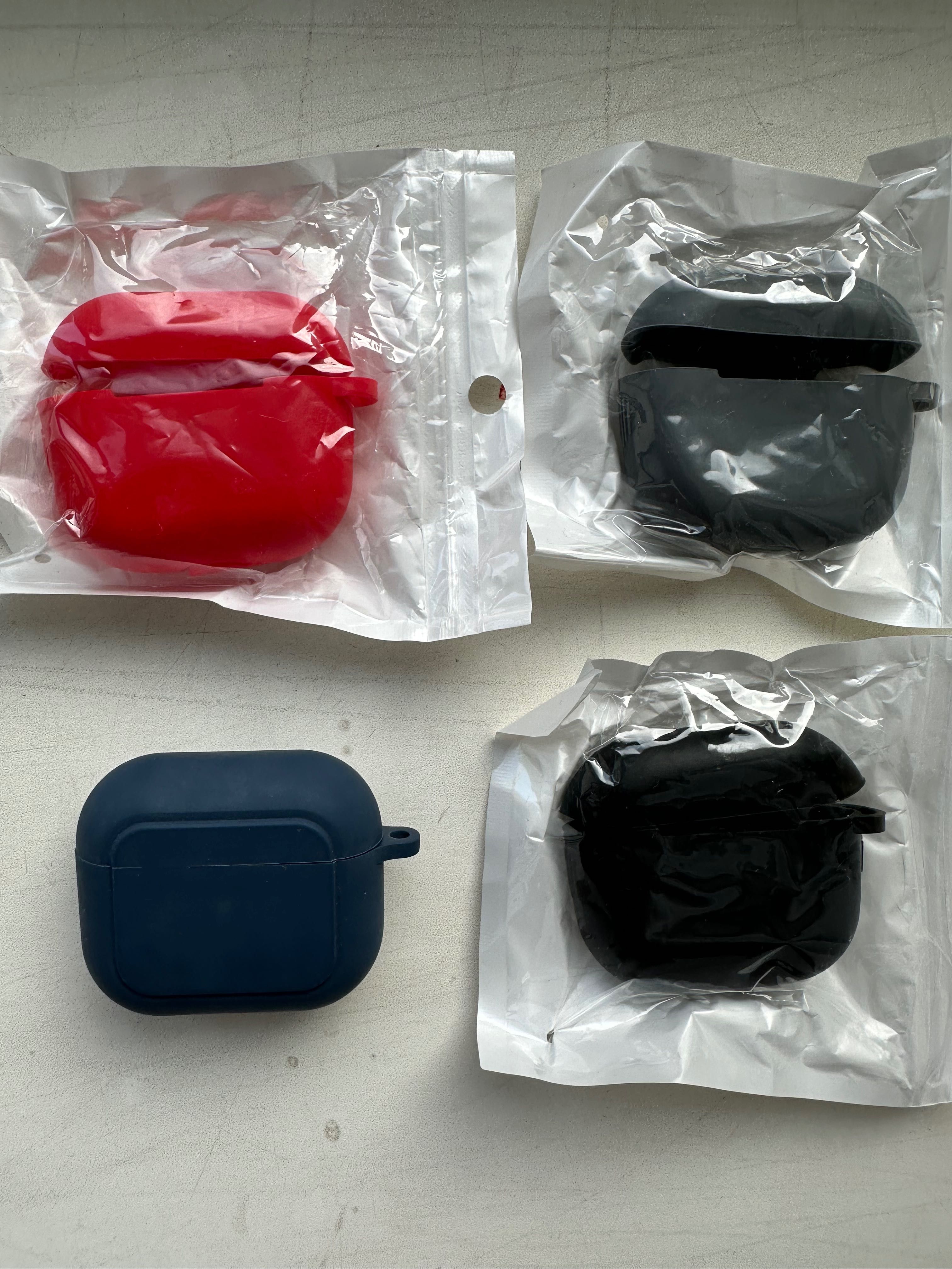 Чехлы для AirPods 3