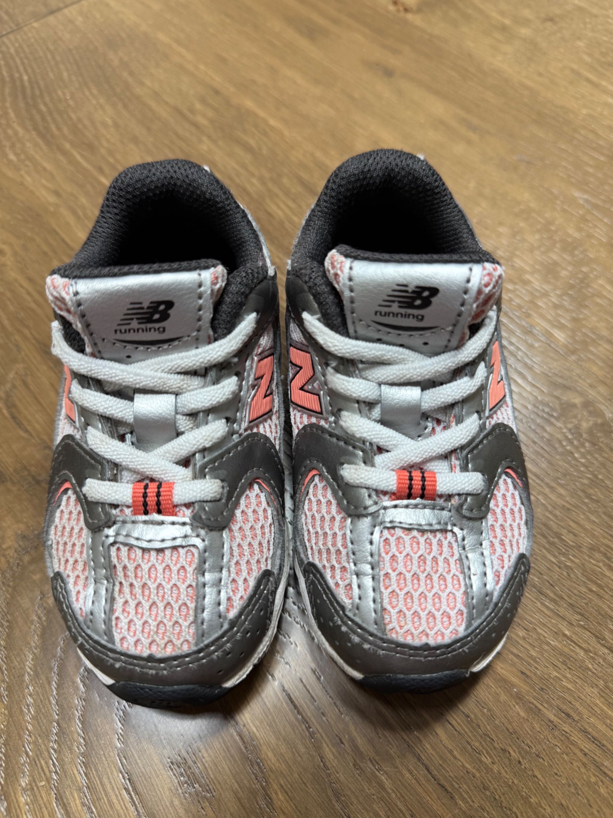 Детски маратонки new balance