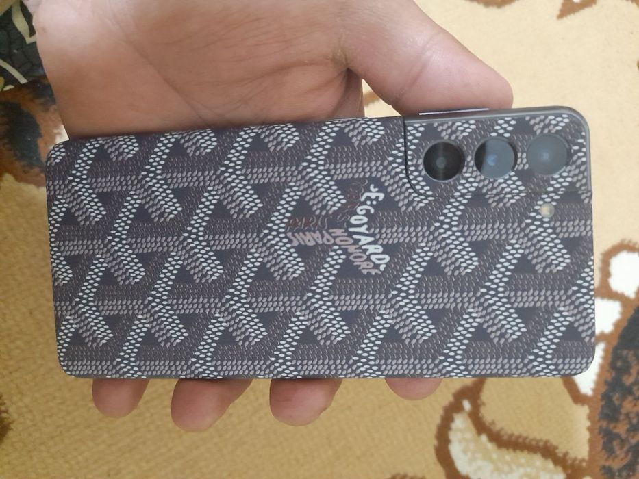 Samsung S 21 yangiday,sotiladi yoki obmen