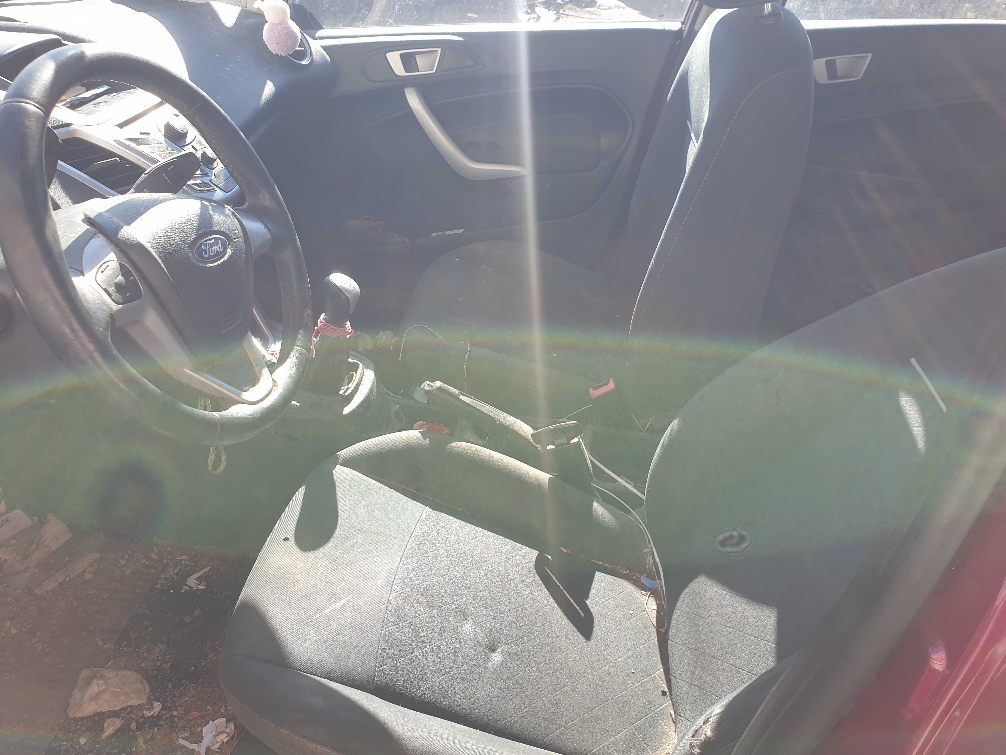 Ford Fiesta 1.25cc 2012-на части