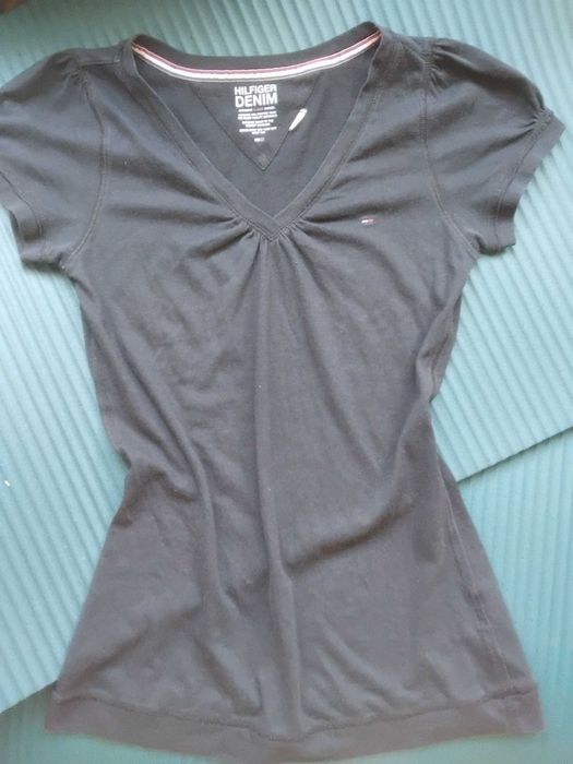 Tommy Hilfiger 100% оригинална дамска тениска