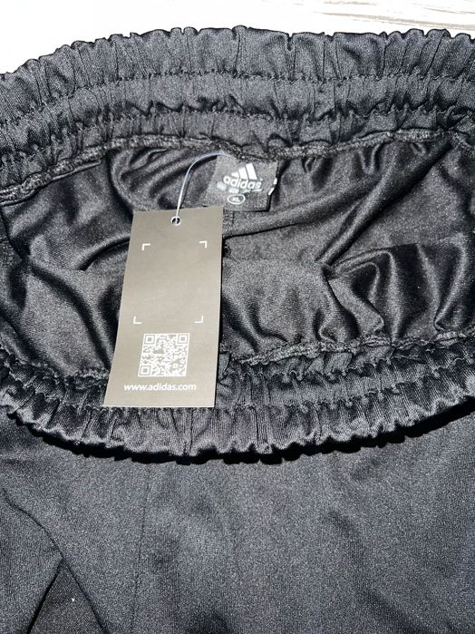 Adidas stripes XL