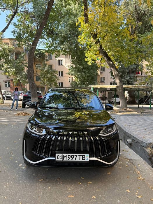 Срочно продам машину Jetour x 50