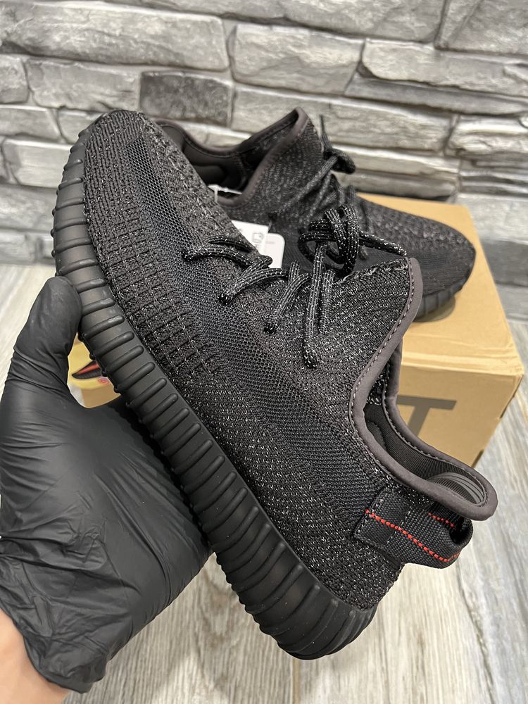 36-46 Yeezy black reflective