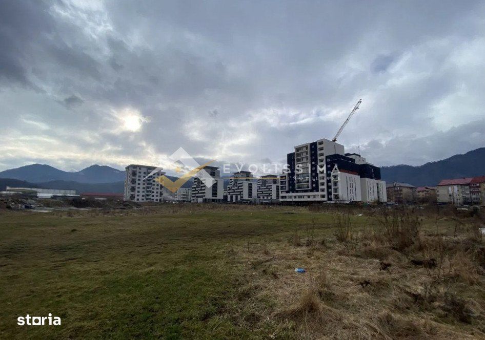 Teren intravilan 12.940 mp pretabil pentru constructie blocuri locuint
