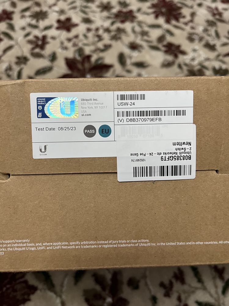 Switch UBIQUITI Model USW-24