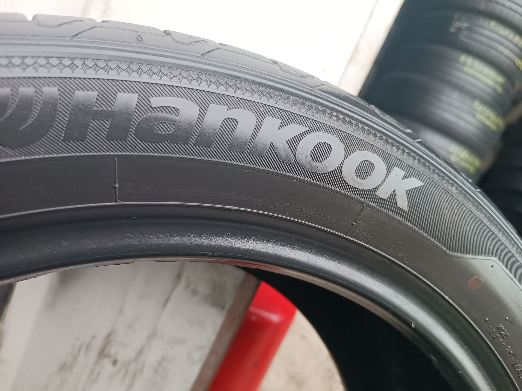 215/50/18 Hankook Дот 3619