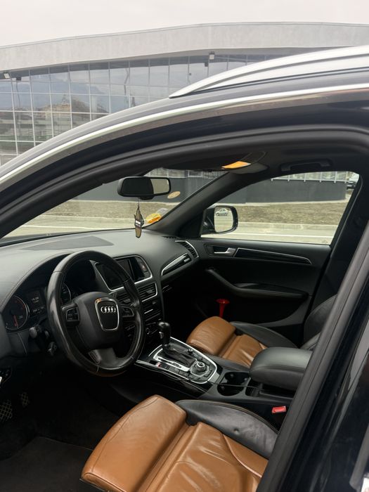 Audi Q5 2.0 Tdi vand sau schimb