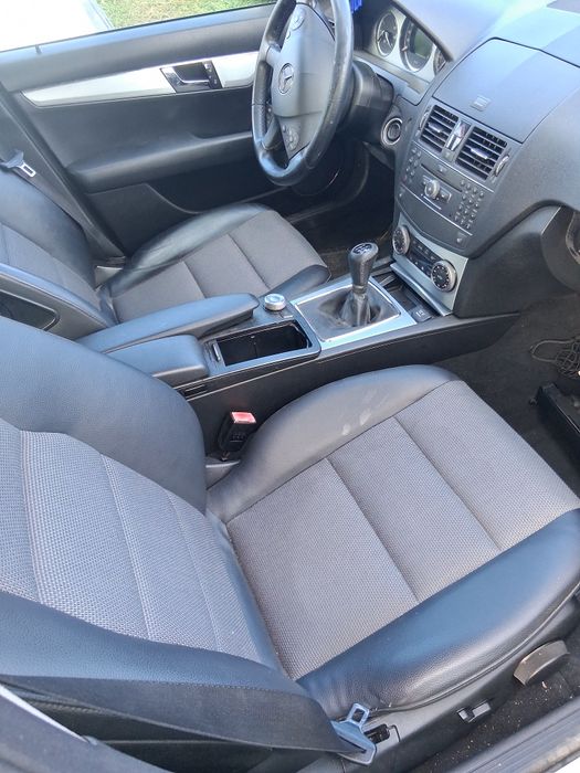 Мерцедес W204 220 cdi на части!