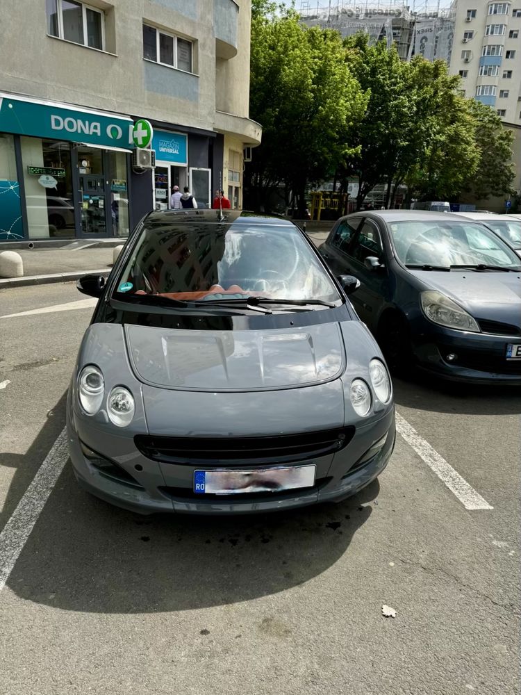 Smart fourfour 2005