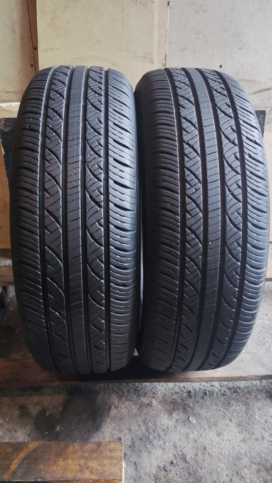 2бр всесезонни гуми 205/65/16 Nexen, 7мм грайфер
7mm грайфер
добро със