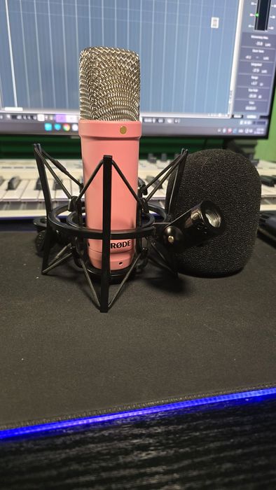 Microfon Rode NT1-A roz