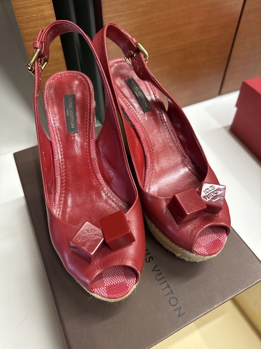 Сандали платформа  Louis Vuitton