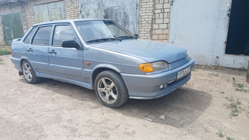 Автомобиль ваз 2115