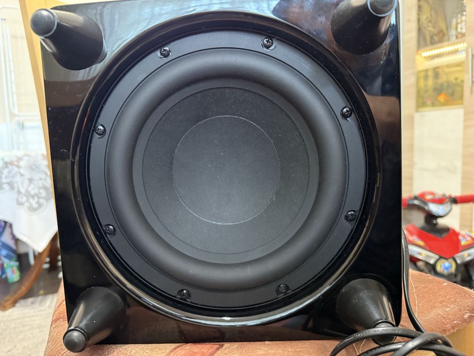 Harman Kardon HKTS-210 subwoofer