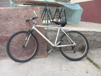Vând bicicleta ALU 7005