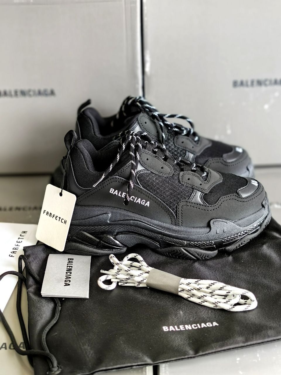 Обувки BALENCIAGA Triple S сникърси кецове