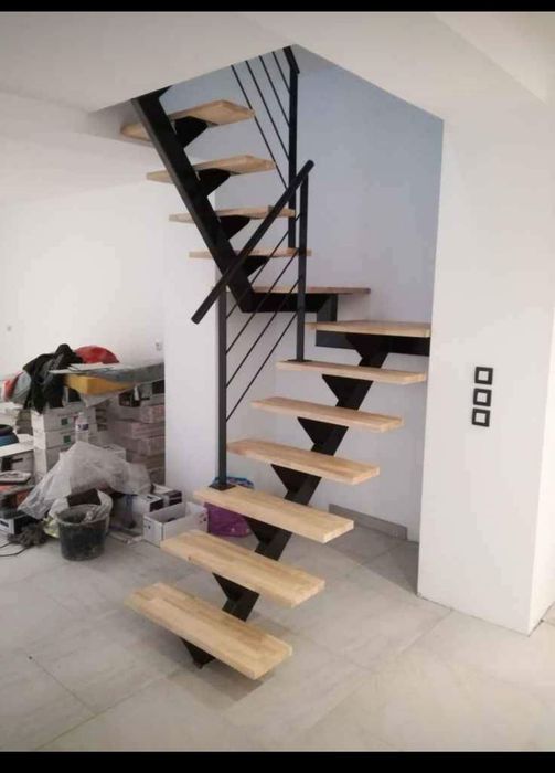 Scări metalice de interior și exterior