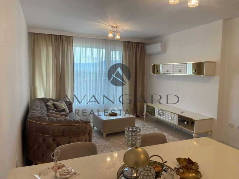 Продава се Двустаен апартамент в Пловдив, Христо Смирненски - 67 кв.м за 2500 €/кв.м - Снимка #1