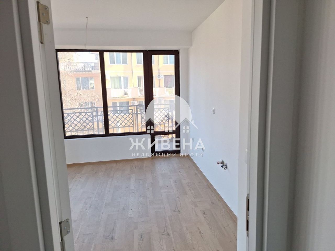 Продава се Двустаен апартамент в с. Кранево, Област Добрич - 57 кв.м за 1395 €/кв.м - Снимка #3