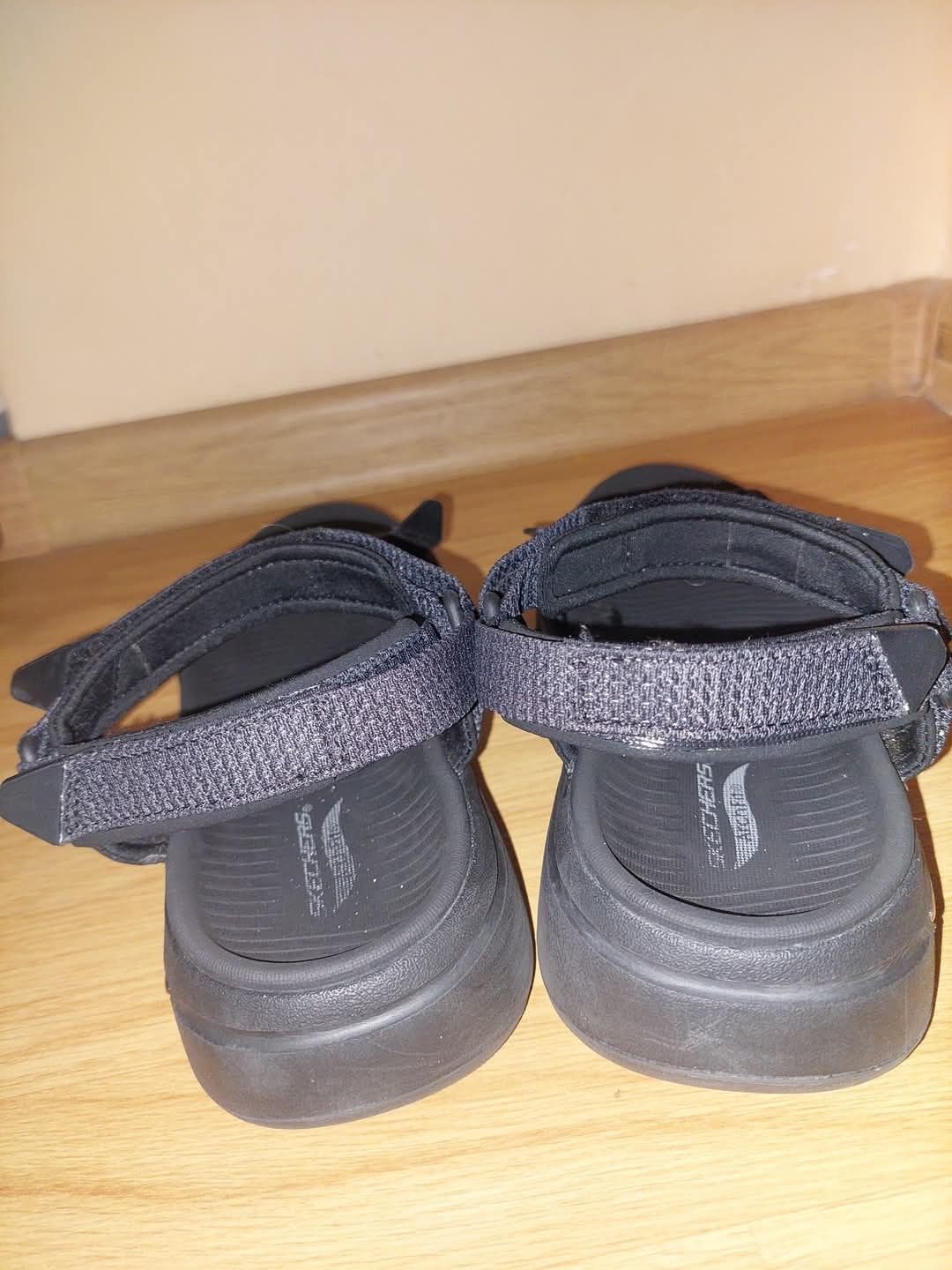 Дамски сандали Skechers